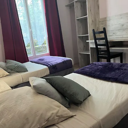 Отель Alliance 3*